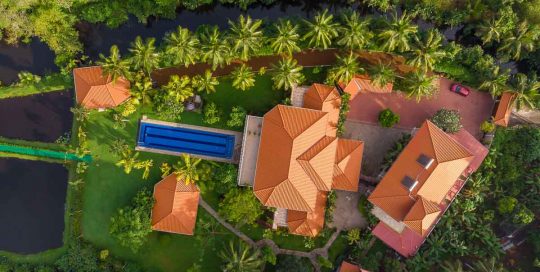 Ayurveda-Resort - Drohnenbild der ganzen Anlage