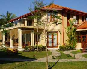 Ayurveda Resort Gartenanlage Villa Haupthaus der Villa Raphael Sri Lanka Bentota
